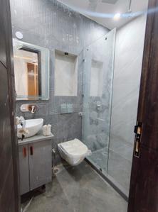 Image of 1125 Sq.ft 3 BHK Builder Floor for sale in Vikaspuri, New Delhi for Rs. 23000000