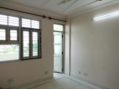 Bedroom Image of 1800 Sq.ft 3 BHK Apartment / Flat for rent in Sector 18 Dwarka New Delhi for Rs. 45000