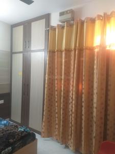 Bedroom Image of Girls pg in Sector 16, Faridabad