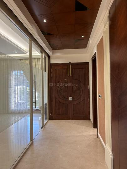 Sector 89 Main Image 1