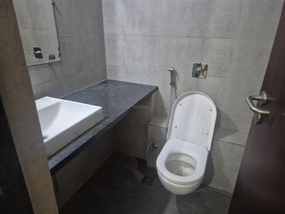 Image of 1200 Sq.ft 2 BHK Apartment / Flat for rent in Pride Purple Park Express Phase II, Baner, Pune for Rs. 40000