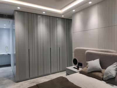 Bedroom Image of 3500 Sq.ft 4 BHK Apartment / Flat for sale in Vile Parle West Mumbai for Rs. 125000000
