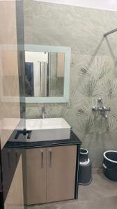 Bathroom Image of 1600 Sq.ft 2 BHK Independent House for rent in Williams Town Deoghar for Rs. 30000