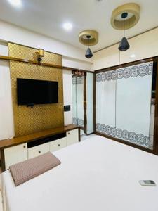Bedroom Image of 2450 Sq.ft 3 BHK Apartment / Flat for rent in Shri Parshva Uday, Paldi Ahmedabad for Rs. 40000