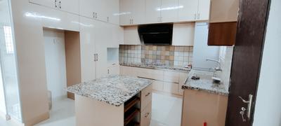 Kitchen Image of 2050 Sq.ft 3 BHK Independent House for sale in Sri Sai Nagar, Ottiyambakkam Chennai for Rs. 16000000