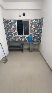Kitchen Image of 950 Sq.ft 2 BHK Apartment / Flat for rent in Keshtopur Kolkata for Rs. 14000