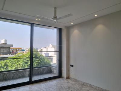 Bedroom Image of 3771 Sq.ft 4 BHK Builder Floor for sale in Janakpuri New Delhi for Rs. 105000001