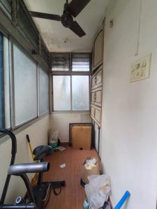 Kitchen Image of 675 Sq.ft 2 BHK Apartment / Flat for rent in Kandivali East Mumbai for Rs. 35000