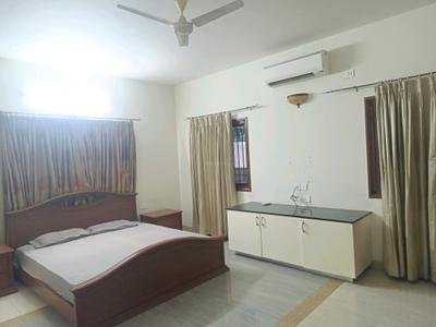 Bedroom Image of 4000 Sq.ft 4 BHK Apartment / Flat for rent in RMV Extension Stage 2 Bengaluru for Rs. 275000