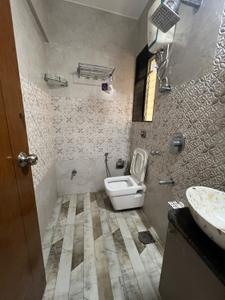 Bathroom Image of 560 Sq.ft 1 BHK Apartment / Flat for rent in Bhoomi Park, Malad West Mumbai for Rs. 37500