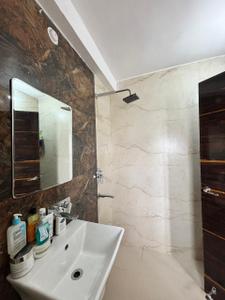 Image of 1550 Sq.ft 3 BHK Apartment / Flat for rent in Venus Empire, Jamsaut, Patna for Rs. 42000