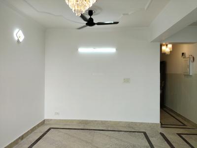 Living Room Image of 2200 Sq.ft 4 BHK Apartment / Flat for sale in Sector 11 Dwarka New Delhi for Rs. 28800000