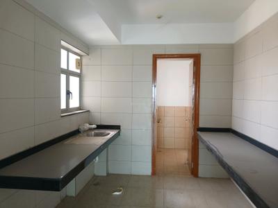 Kitchen Image of 2214 Sq.ft 3 BHK Apartment / Flat for sale in Tata Gurgaon Gateway, Sector 112 Gurgaon for Rs. 30500000
