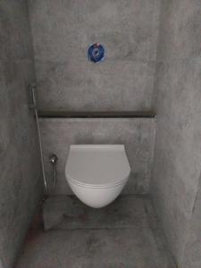 Common Bathroom Image of 1050 Sq.ft 2 BHK Apartment / Flat for sale in Unique Youtopia, Kharadi Pune for Rs. 10500000