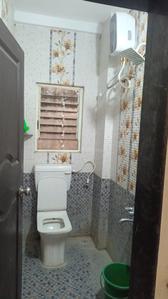 Bathroom Image of 500 Sq.ft 1 BHK Independent House for rent in Lohegaon Pune for Rs. 18000