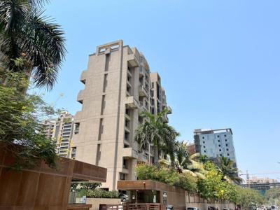 Image of 2900 Sq.ft 4 BHK Apartment / Flat for rent in Panchshil Eon Water Front, Kharadi, Pune for Rs. 120000