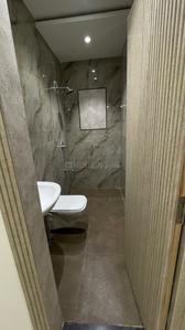 Bathroom Image of 750 Sq.ft 2 BHK Apartment / Flat for sale in Dahisar East Mumbai for Rs. 18500000