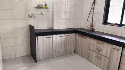 Kitchen Image of 730 Sq.ft 2 BHK Apartment / Flat for rent in Borivali West Mumbai for Rs. 50000