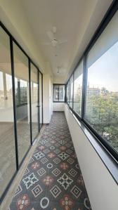 Balcony Image of 1500 Sq.ft 3 BHK Apartment / Flat for rent in Vishnu Mahal, Churchgate Mumbai for Rs. 350000