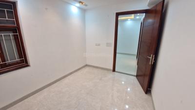 Bedroom Image of 1043 Sq.ft 3 BHK Builder Floor for sale in Pochanpur Colony New Delhi for Rs. 9500000