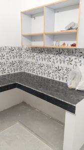 Kitchen Image of 400 Sq.ft 1 BHK Builder Floor for rent in Civil Lines Gurgaon for Rs. 15000