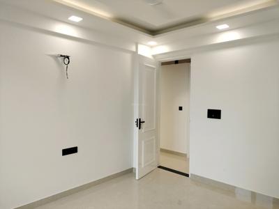 Bedroom Image of 1800 Sq.ft 3 BHK Apartment / Flat for sale in CGHS Palm Court Apartment, Sector 19 Dwarka New Delhi for Rs. 31000000
