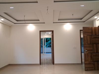 Living Room Image of 1800 Sq.ft 3 BHK Builder Floor for sale in Paschim Vihar New Delhi for Rs. 40000000