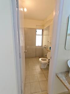 Bathroom Image of 1530 Sq.ft 3 BHK Apartment / Flat for rent in Aryan Nancy Lake Homes, Katraj Pune for Rs. 70000