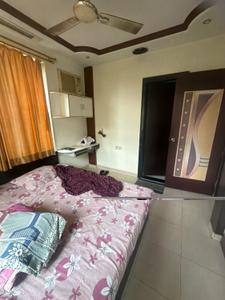 Bedroom Image of 750 Sq.ft 2 BHK Apartment / Flat for rent in Evershine Millennium Paradise, Kandivali East Mumbai for Rs. 55000