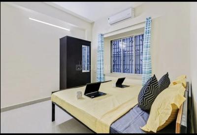 Bedroom Image of Best pg near sodpur  in Sodepur, Kolkata