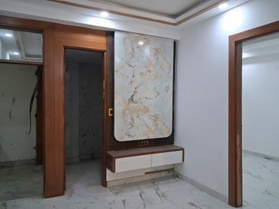 Living Room Image of 1050 Sq.ft 2 BHK Apartment / Flat for sale in SAP Rise, Sector 73 Noida for Rs. 3899999