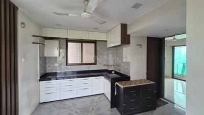 Kitchen Image of 1185 Sq.ft 2 BHK Apartment / Flat for rent in Madhav Elegance, Jahangir Pura Surat for Rs. 18000