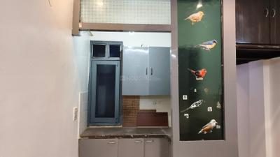 Kitchen Image of 650 Sq.ft 1 BHK Apartment / Flat for sale in Indirapuram Ghaziabad for Rs. 3600000