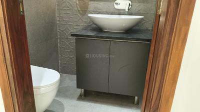 Image of 1000 Sq.ft 2 BHK Builder Floor for sale in Lajpat Nagar, New Delhi for Rs. 25500000