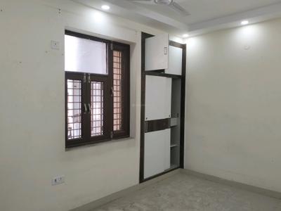 Bedroom Image of 900 Sq.ft 2 BHK Apartment / Flat for sale in Vikaspuri New Delhi for Rs. 11000000