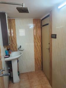 Bathroom Image of 600 Sq.ft 2 BHK Apartment / Flat for sale in Bangur Avenue Kolkata for Rs. 4800000