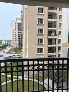 Balcony Image of 1575 Sq.ft 3 BHK Apartment / Flat for rent in Eiffel Vivassa Estate, Sultanpur Road Lucknow for Rs. 28000
