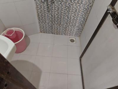 Bathroom Image of 700 Sq.ft 1 BHK Apartment / Flat for sale in Dheera Darshan Residency, Kalamboli Navi Mumbai for Rs. 4300000