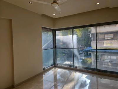 Bedroom Image of 2750 Sq.ft 4 BHK Apartment / Flat for sale in Parinee Liva Roca, Juhu Mumbai for Rs. 137500000