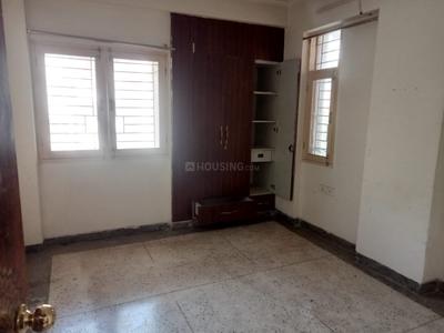 Bedroom Image of 1100 Sq.ft 2 BHK Apartment / Flat for rent in Vasant Kunj New Delhi for Rs. 45000