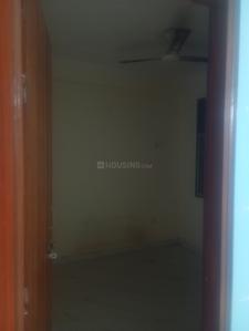 Bathroom Image of 750 Sq.ft 2 BHK Apartment / Flat for sale in Sector 73 Noida for Rs. 3800000