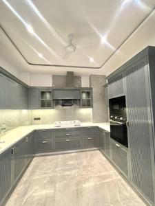 Kitchen Image of 2700 Sq.ft 4 BHK Builder Floor for sale in Navjeevan Vihar New Delhi for Rs. 86500000