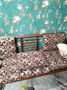 Bedroom Image of 590 Sq.ft 2 BHK Apartment / Flat for rent in Jamia Nagar New Delhi for Rs. 19000