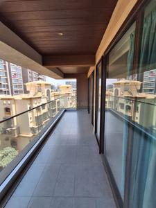 Balcony Image of 2070 Sq.ft 3 BHK Apartment / Flat for sale in Juhu Mumbai for Rs. 150000000