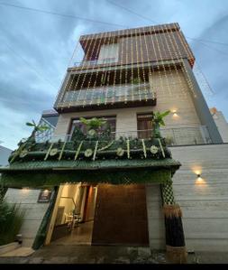 Image of 9500 Sq.ft 5 BHK Independent House for sale in Singasandra, Bengaluru for Rs. 85000000