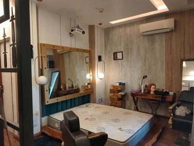 Bedroom Image of 880 Sq.ft 1 BHK Studio for sale in Paramount Golfforeste Oak &amp; Pine, Surajpur Greater Noida for Rs. 6500000