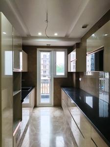 Kitchen Image of 2400 Sq.ft 4 BHK Builder Floor for sale in Sector 46 Gurgaon for Rs. 35000000