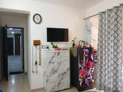 Living Room Image of 645 Sq.ft 3 BHK Apartment / Flat for sale in ROF Aalayas Phase 2, Sector 102 Gurgaon for Rs. 9200000