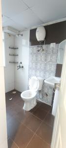 Image of 1300 Sq.ft 2.5 BHK Apartment / Flat for rent in Express Zenith, Sector 77, Noida for Rs. 40000
