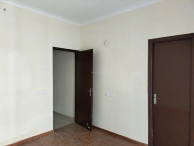 Bedroom Image of 975 Sq.ft 2 BHK Apartment / Flat for sale in Amrapali Verona Heights, Noida Extension Greater Noida for Rs. 7100000